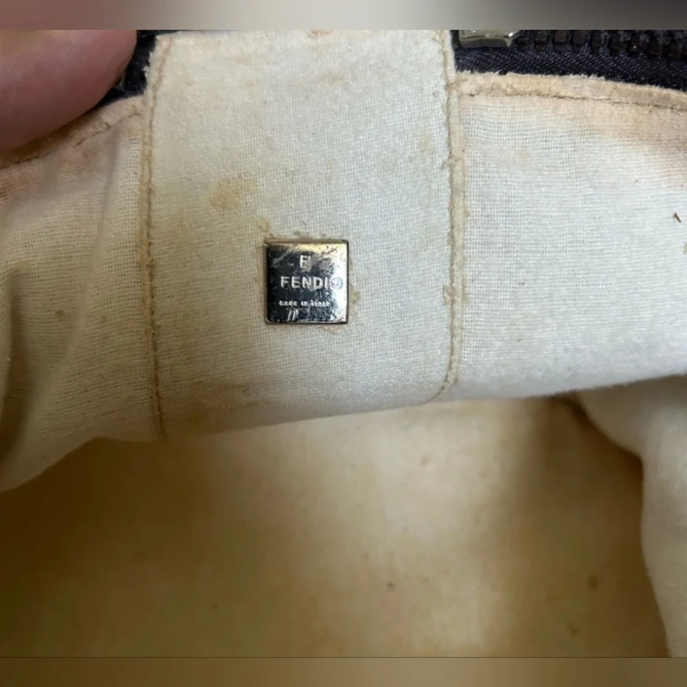 FENDI Vanity Vintage bag zucca 🤎EUC8 - Picture 9 of 16